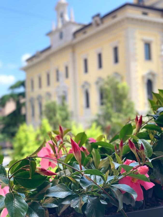 Bue Nero Suites Verona Ngoại thất bức ảnh
